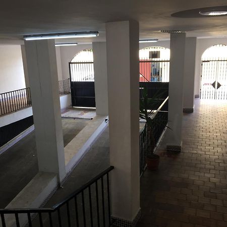 El Cortijuelo. Magnificent Triplex Terraced House With Rooftop Of 18M2, Overlooking The Sea. Parking توريمولينوس المظهر الخارجي الصورة