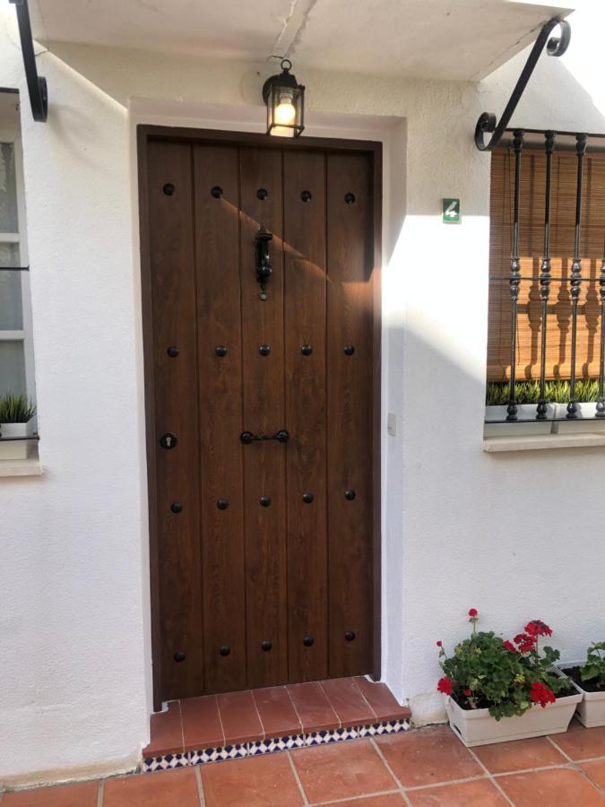 El Cortijuelo. Magnificent Triplex Terraced House With Rooftop Of 18M2, Overlooking The Sea. Parking توريمولينوس المظهر الخارجي الصورة