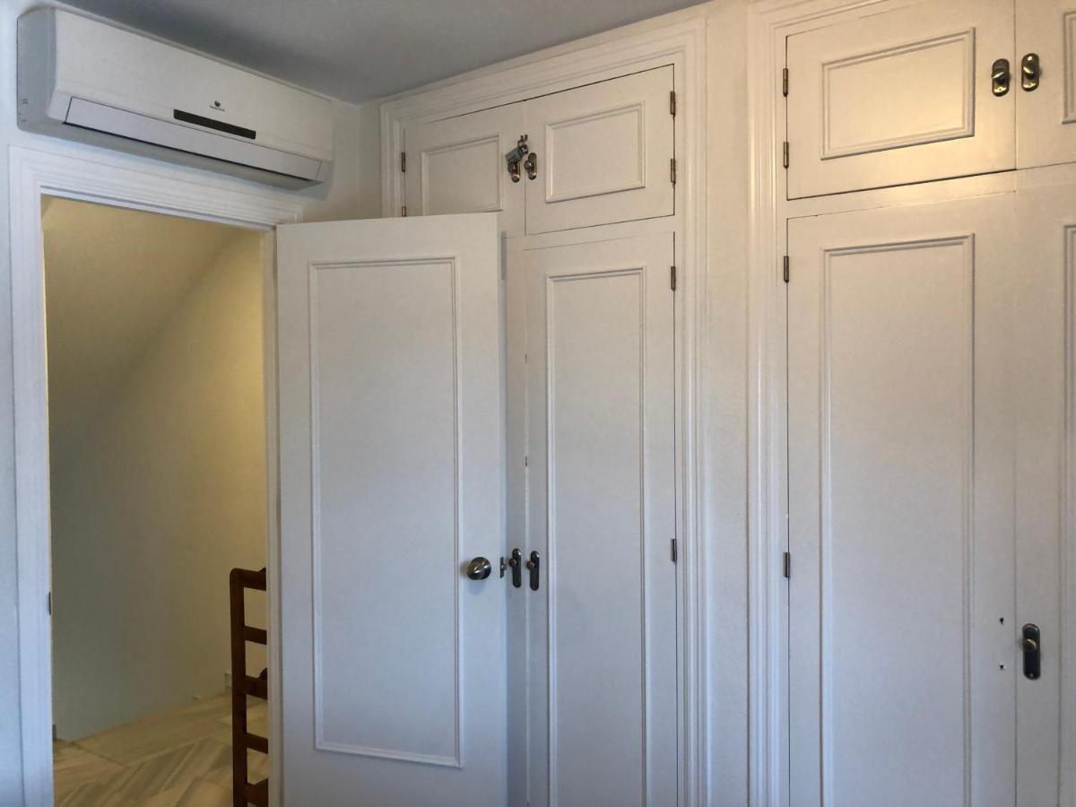 El Cortijuelo. Magnificent Triplex Terraced House With Rooftop Of 18M2, Overlooking The Sea. Parking توريمولينوس المظهر الخارجي الصورة