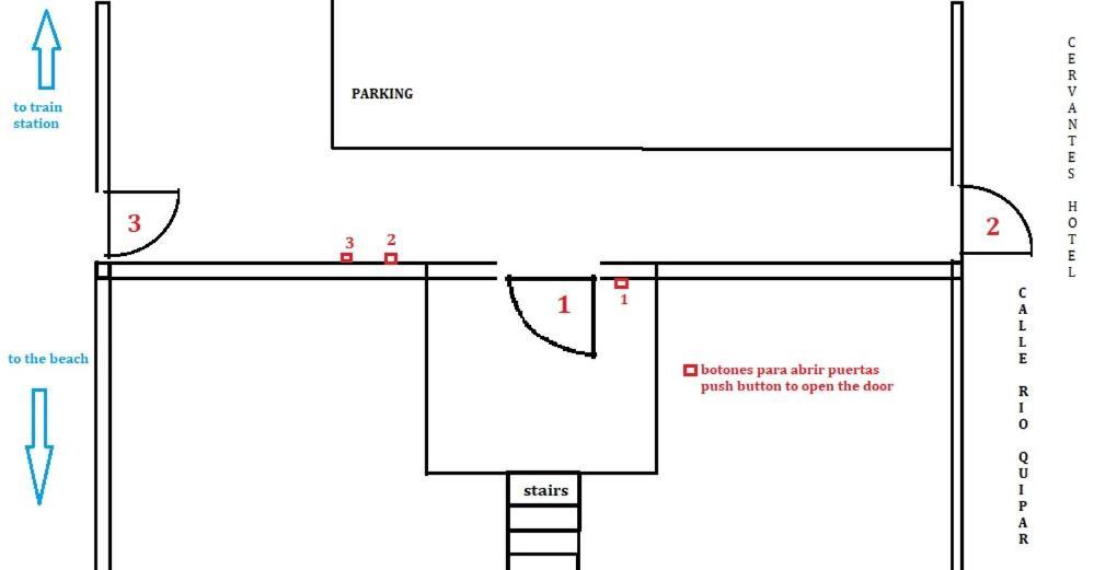 El Cortijuelo. Magnificent Triplex Terraced House With Rooftop Of 18M2, Overlooking The Sea. Parking توريمولينوس المظهر الخارجي الصورة
