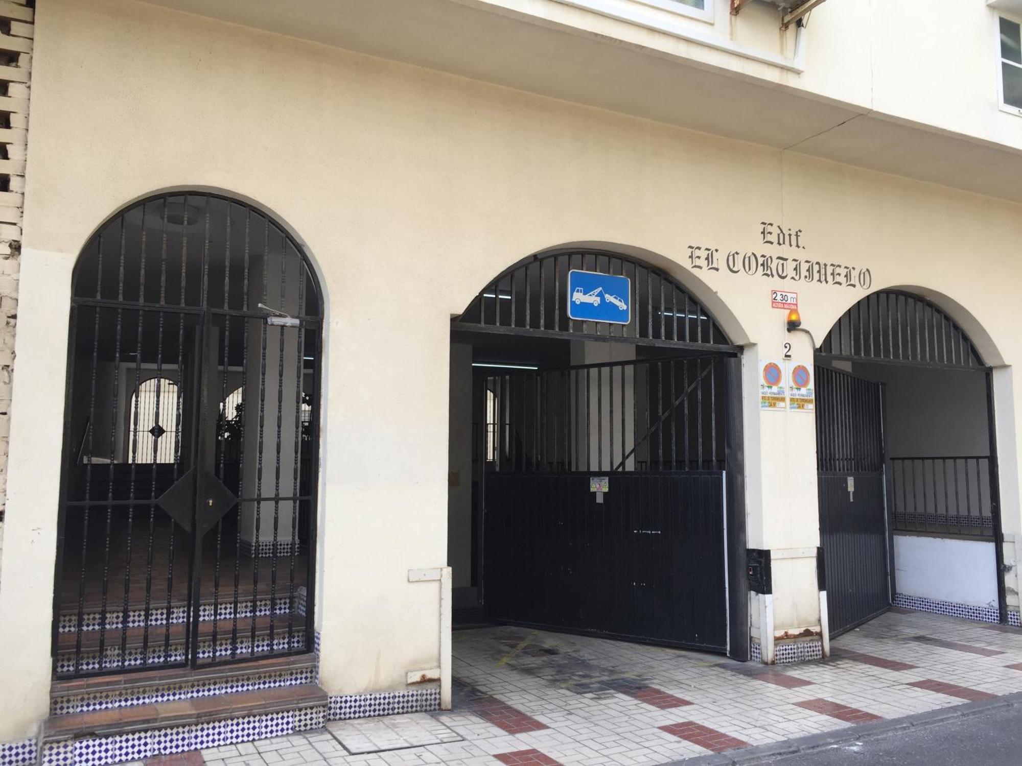 El Cortijuelo. Magnificent Triplex Terraced House With Rooftop Of 18M2, Overlooking The Sea. Parking توريمولينوس المظهر الخارجي الصورة