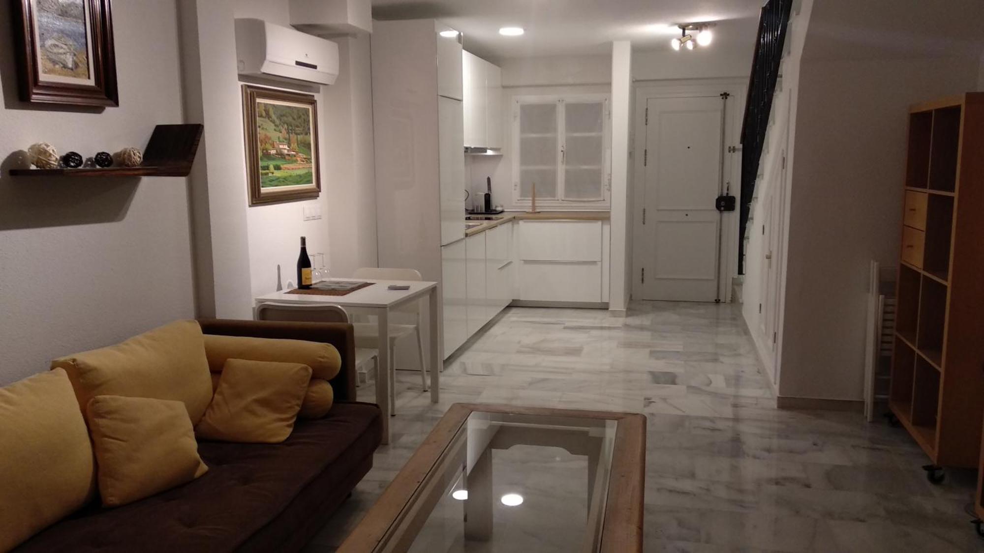 El Cortijuelo. Magnificent Triplex Terraced House With Rooftop Of 18M2, Overlooking The Sea. Parking توريمولينوس المظهر الخارجي الصورة