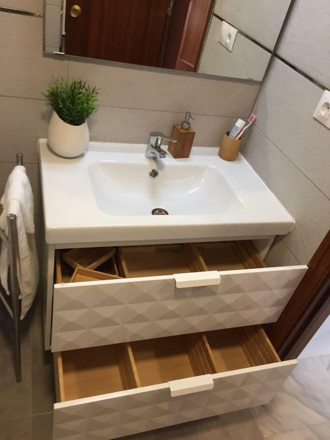 El Cortijuelo. Magnificent Triplex Terraced House With Rooftop Of 18M2, Overlooking The Sea. Parking توريمولينوس المظهر الخارجي الصورة