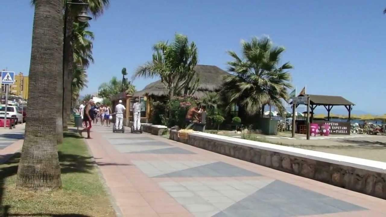 El Cortijuelo. Magnificent Triplex Terraced House With Rooftop Of 18M2, Overlooking The Sea. Parking توريمولينوس المظهر الخارجي الصورة